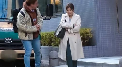 gana-2230 成熟穩重的美女OL